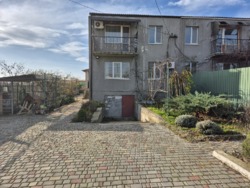 Продам дом в пригороде Одессы и Черноморска с.Малодолинское фото 1 Продам дом в пригороде Одессы и Черноморска с.Малодолинское фото 1