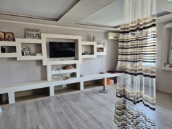 Продам дом в пригороде Одессы и Черноморска с.Малодолинское фото 10 Продам дом в пригороде Одессы и Черноморска с.Малодолинское фото 10