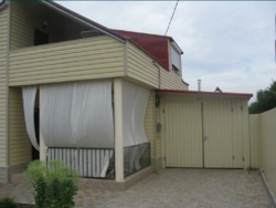     ''  4