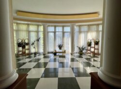 Особняк на 13 ст. Фонтану. Ділянка 15 соток з бассейном. фото 5 Особняк на 13 ст. Фонтану. Ділянка 15 соток з бассейном. фото 5