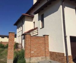 Будинок на вулиці Вавилова/ Біла квітка фото 5 Будинок на вулиці Вавилова/ Біла квітка фото 5