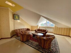 Особняк на 13 ст. Фонтану. Ділянка 15 соток з бассейном. фото 8 Особняк на 13 ст. Фонтану. Ділянка 15 соток з бассейном. фото 8