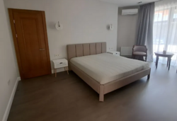 Двоповерховий будинок з ремонтом, 10 соток вулиця Таїрова фото 17 Двоповерховий будинок з ремонтом, 10 соток вулиця Таїрова фото 17