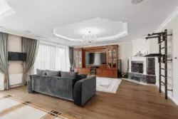 Приватний будинок 375 м2 з ремонтом на 8 станції Великого Фонтана фото 3 Приватний будинок 375 м2 з ремонтом на 8 станції Великого Фонтана фото 3