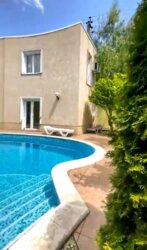 Особняк на 13 ст. Фонтану. Ділянка 15 соток з бассейном. фото 25 Особняк на 13 ст. Фонтану. Ділянка 15 соток з бассейном. фото 25