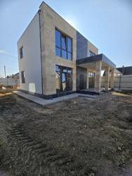 Готовий будинок з великим подвалом у розтермінування, Червоний Хутор фото 1 Готовий будинок з великим подвалом у розтермінування, Червоний Хутор фото 1