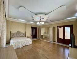 Особняк на 13 ст. Фонтану. Ділянка 15 соток з бассейном. фото 10 Особняк на 13 ст. Фонтану. Ділянка 15 соток з бассейном. фото 10