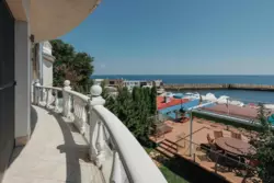 Приватний будинок 375 м2 з ремонтом на 8 станції Великого Фонтана фото 9 Приватний будинок 375 м2 з ремонтом на 8 станції Великого Фонтана фото 9