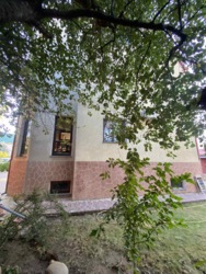 Будинок на 9 сотках землі у Совіньоні 1 фото 2 Будинок на 9 сотках землі у Совіньоні 1 фото 2