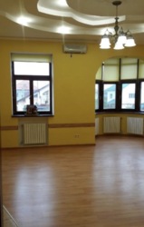 Будинок з ремонтом біля моря