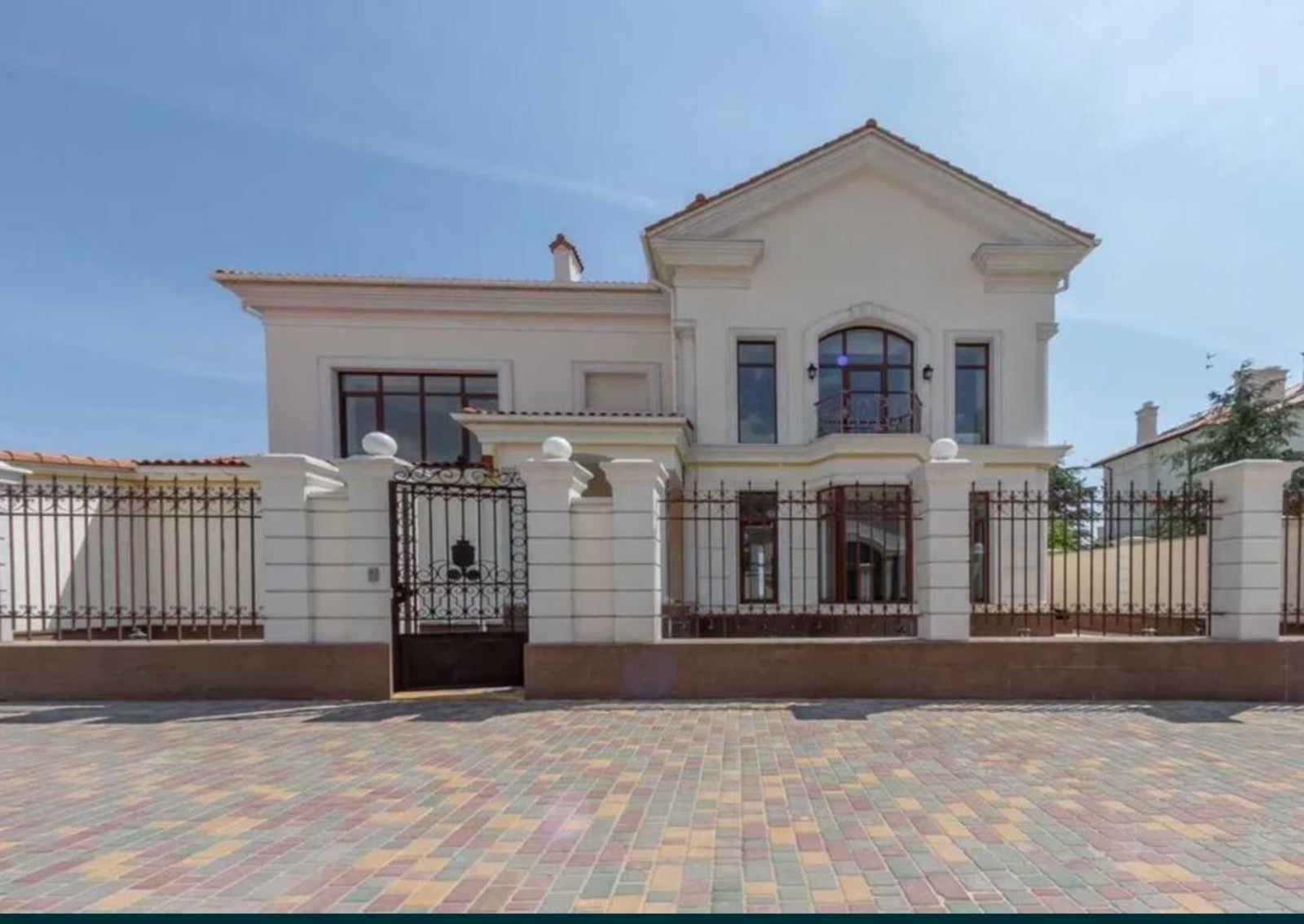 Ексклюзивний будинок фото 1 Ексклюзивний будинок фото 1