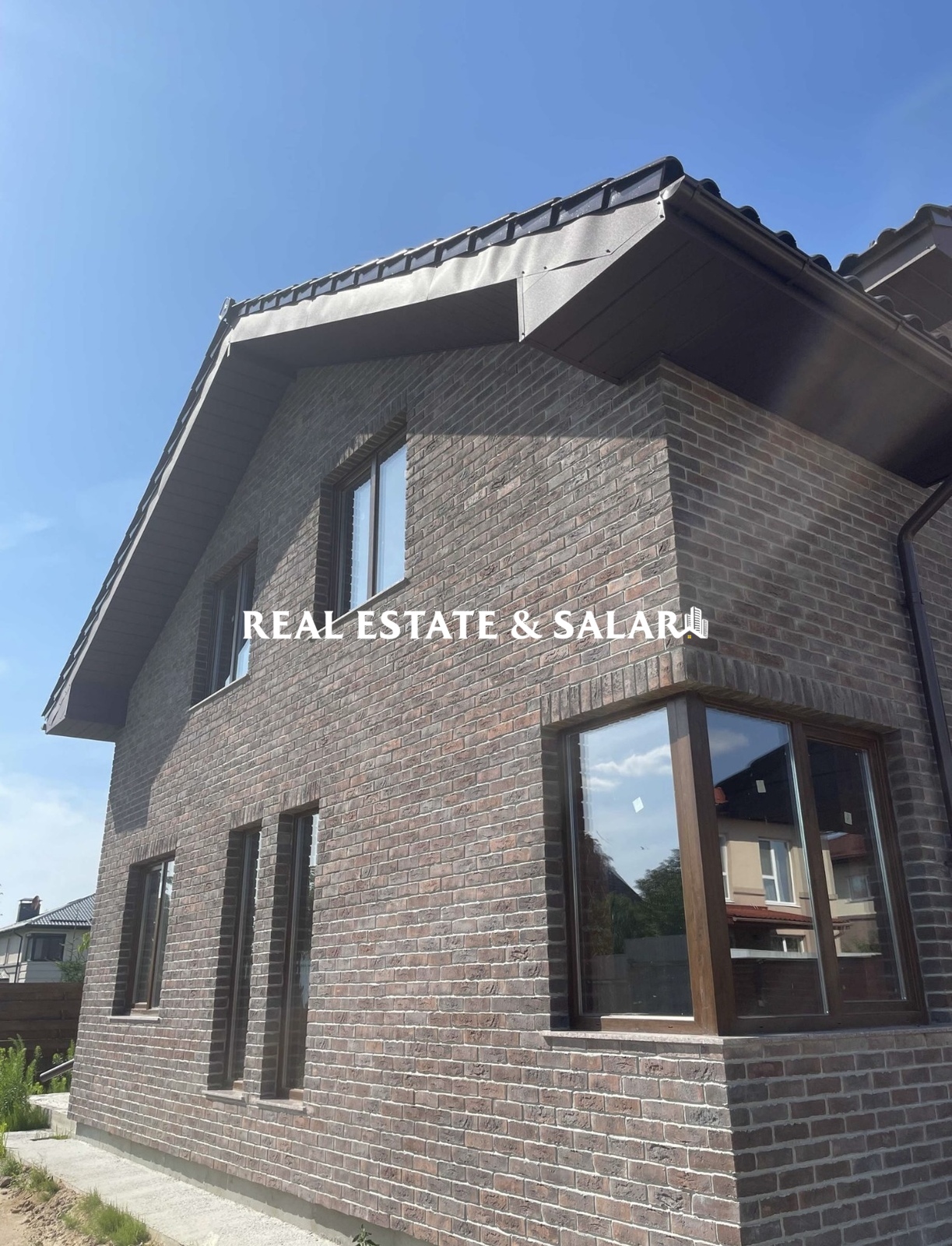 Продаж 2 поверхового будинку фото 1 Продаж 2 поверхового будинку фото 1