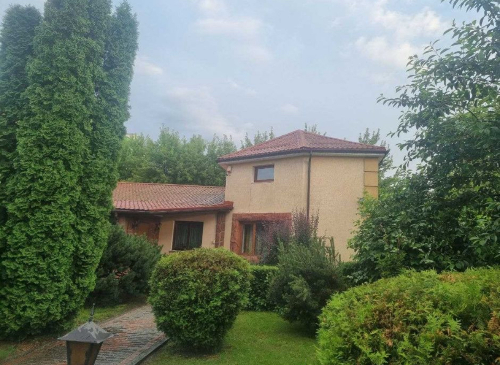 Продаж одноповерхового будинку в місті Луцьк фото 1 Продаж одноповерхового будинку в місті Луцьк фото 1