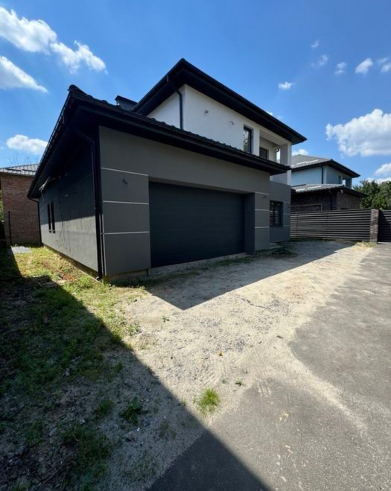 Будинок в центрі Києва фото 1 Будинок в центрі Києва фото 1