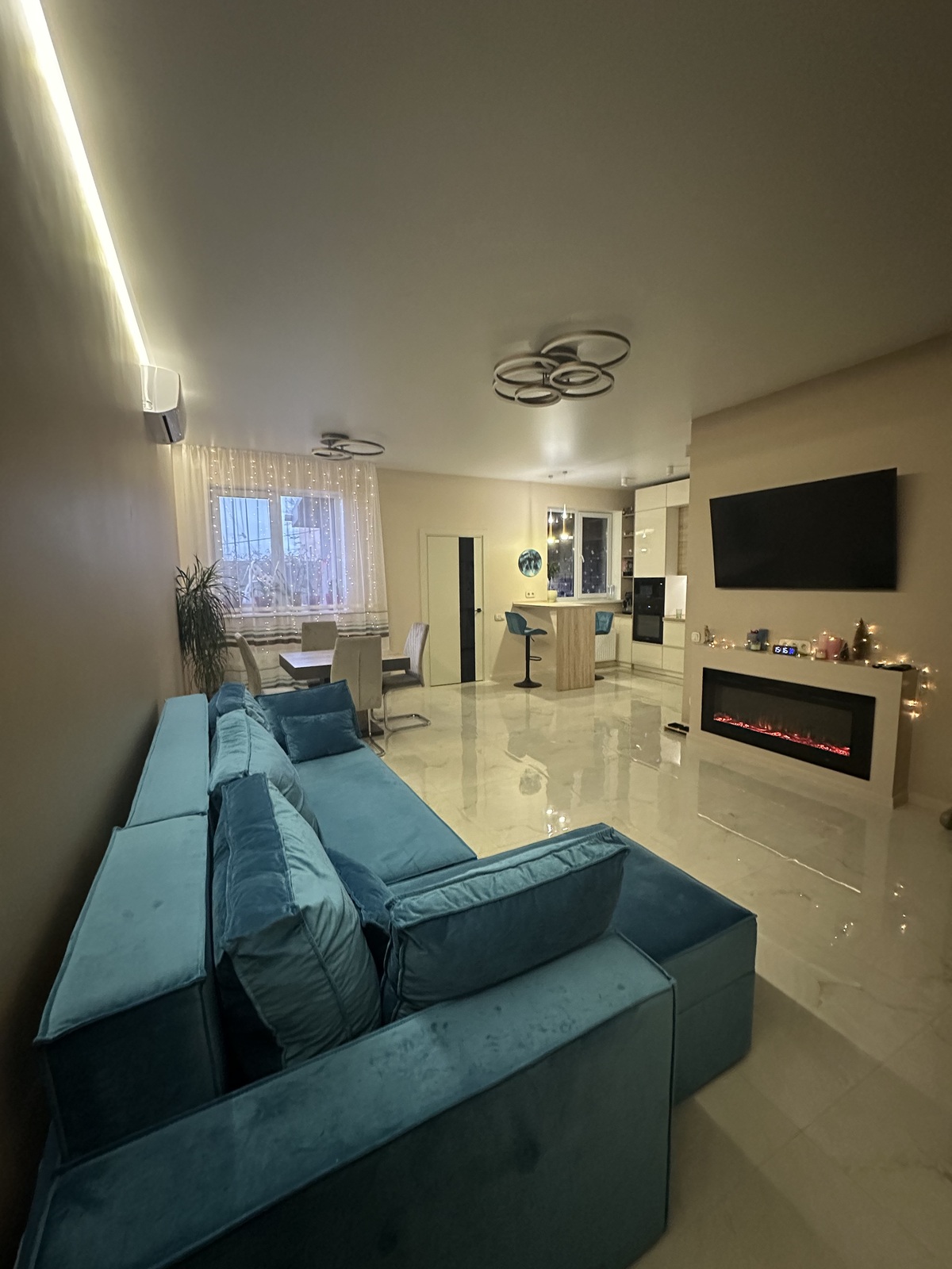 Продаж 2 поверхового таунхауса з ділянкою на 1 сотку, 100 кв. м фото 1 Продаж 2 поверхового таунхауса з ділянкою на 1 сотку, 100 кв. м фото 1