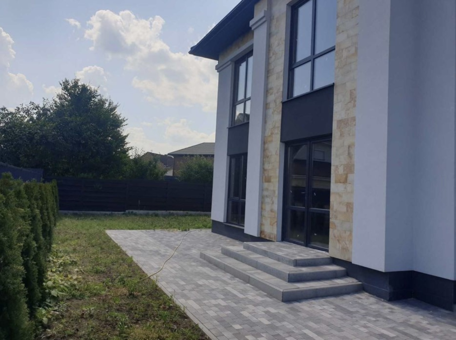 Продаж будинку фото 1 Продаж будинку фото 1