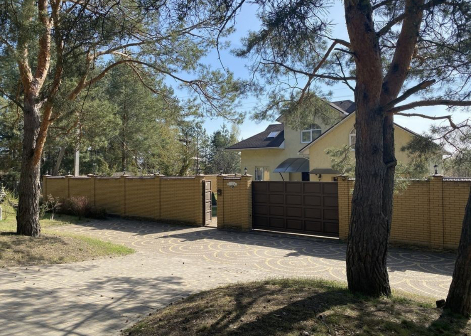 Продаж будинку 450 кв. м. в Забір'ї фото 1 Продаж будинку 450 кв. м. в Забір'ї фото 1