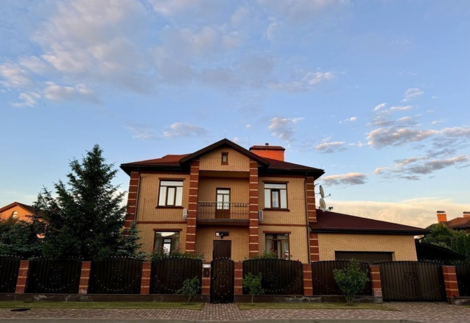 Продаж будинку Київ фото 1 Продаж будинку Київ фото 1