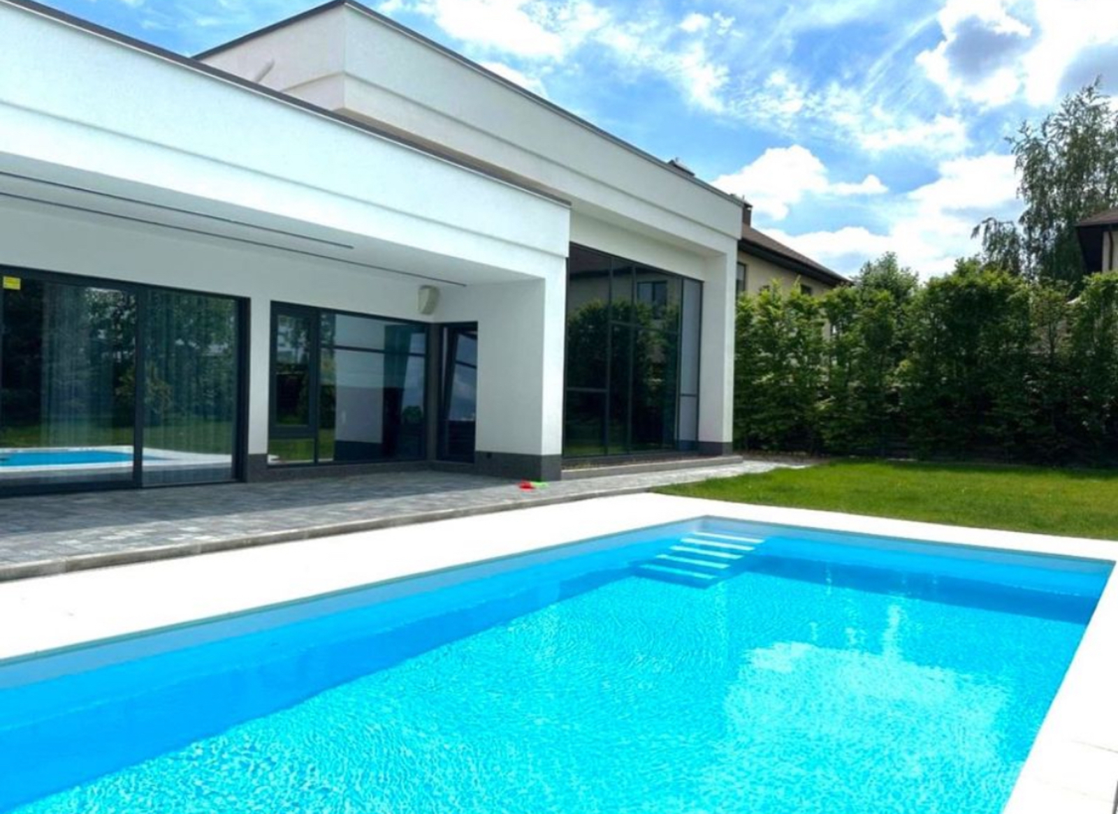 Продаж будинка Петропавлівська Борщагівка (центр) фото 1 Продаж будинка Петропавлівська Борщагівка (центр) фото 1