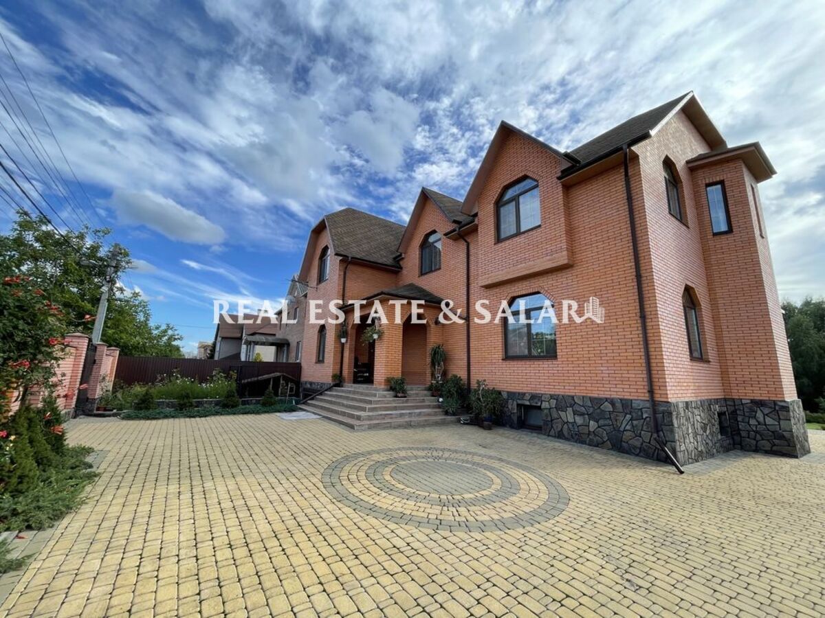 Продаж будинку в Києві фото 1 Продаж будинку в Києві фото 1