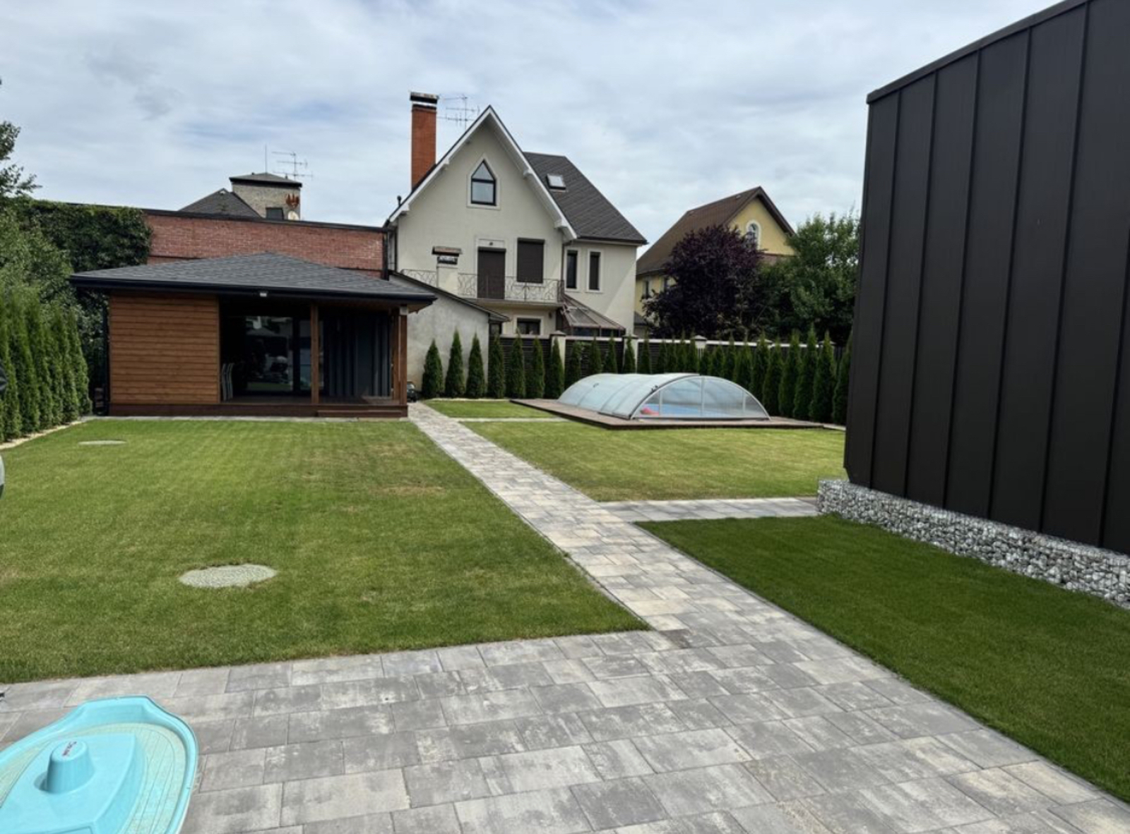 Продаж сучасної дачі з двома будинками, Осокорки 1км, фото 1 Продаж сучасної дачі з двома будинками, Осокорки 1км, фото 1