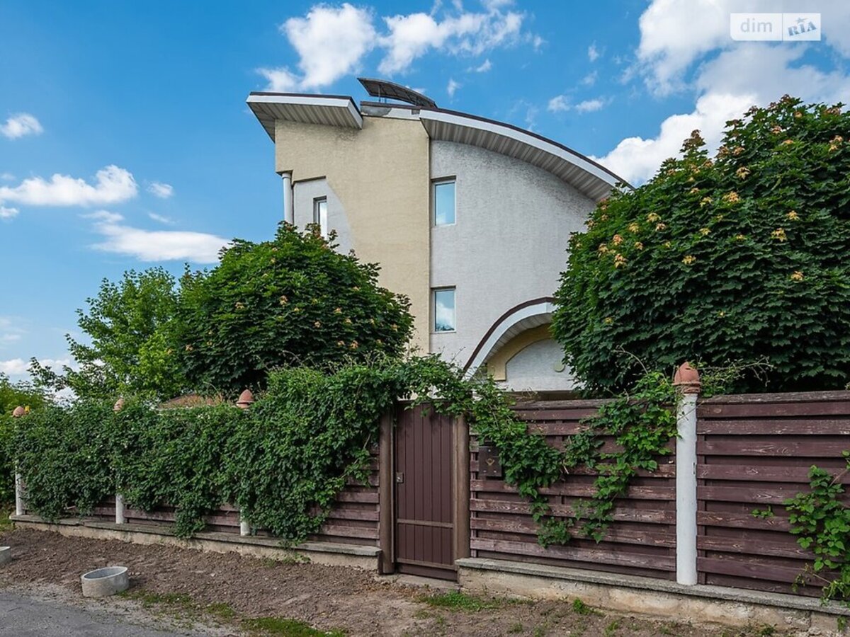 Продається будинок в сучасному стилі в хорошому районі Києва фото 1 Продається будинок в сучасному стилі в хорошому районі Києва фото 1