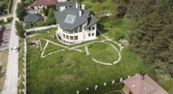 Продаж великого будинку в Стоянці фото 2 Продаж великого будинку в Стоянці фото 2