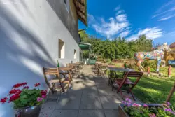 Продаж котеджу, Кокорін, Чехія фото 15 Продаж котеджу, Кокорін, Чехія фото 15