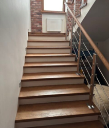  2        16 , 210 . , 8   11