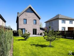 Продається будинок в Жулянах фото 3 Продається будинок в Жулянах фото 3