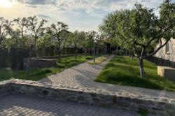 Продаж 2 поверхового будинку з ділянкою на 40 соток, 290 кв. м, 6 кімнат фото 5 Продаж 2 поверхового будинку з ділянкою на 40 соток, 290 кв. м, 6 кімнат фото 5