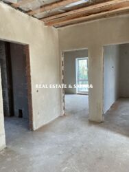 Продаєтся будинок в Жулянах фото 13 Продаєтся будинок в Жулянах фото 13