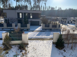  444 . . 28    ,  ,   1