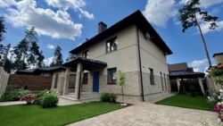 Продаж будинку на вул Патріотів фото 1 Продаж будинку на вул Патріотів фото 1