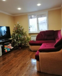 Продаж 2 поверхового будинку з верандою і ділянкою на 6 соток фото 11 Продаж 2 поверхового будинку з верандою і ділянкою на 6 соток фото 11