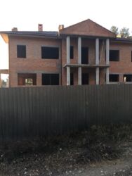 Продається Будинок під оздоблення в місті метро 15 хв. пішки. фото 1 Продається Будинок під оздоблення в місті метро 15 хв. пішки. фото 1