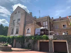 Продаеться особняк на Вітряних горах фото 16 Продаеться особняк на Вітряних горах фото 16