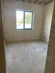 Продається будинок біля метро фото 2 Продається будинок біля метро фото 2