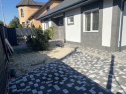 Продається будинок біля метро фото 5 Продається будинок біля метро фото 5