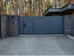 Продаж 2 поверхового будинку з ділянкою на 6 соток фото 2 Продаж 2 поверхового будинку з ділянкою на 6 соток фото 2