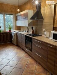 Продаж будинку з ділянкою 3 сотки (10 хв. пішки до метро Дорогожичі) фото 3 Продаж будинку з ділянкою 3 сотки (10 хв. пішки до метро Дорогожичі) фото 3