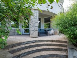 Продається будинок в сучасному стилі в хорошому районі Києва фото 9 Продається будинок в сучасному стилі в хорошому районі Києва фото 9