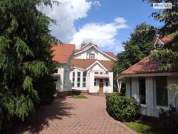 Продається елітний особняк в Гатному фото 1 Продається елітний особняк в Гатному фото 1