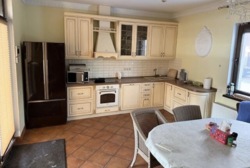 ��������� �������� �������� �� 20 ������ � ��� ����� �� ������ ���� 18