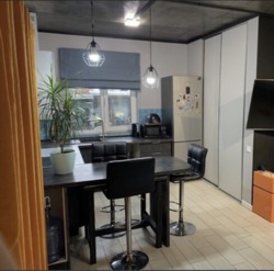 ������ 2 ����������� ������� � ��������� � ������� �� 8 �����, 106 ��. �, 4 ������, �� ���. ����������� ���� 2