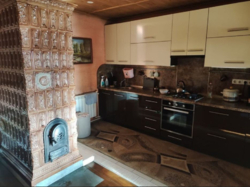 Продаж будинку з конюшнею фото 2 Продаж будинку з конюшнею фото 2