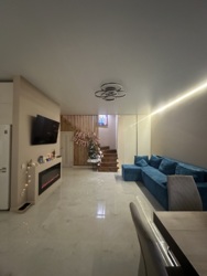 Продаж 2 поверхового таунхауса з ділянкою на 1 сотку, 100 кв. м фото 7 Продаж 2 поверхового таунхауса з ділянкою на 1 сотку, 100 кв. м фото 7