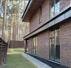 Продаж 2 поверхового будинку з ділянкою на 6 соток фото 4 Продаж 2 поверхового будинку з ділянкою на 6 соток фото 4