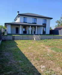 Новий будинок з гаражем, ділянка 8 соток фото 8 Новий будинок з гаражем, ділянка 8 соток фото 8