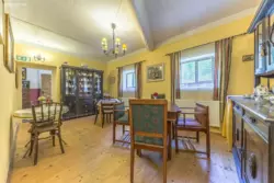 Продаж котеджу, Кокорін, Чехія фото 11 Продаж котеджу, Кокорін, Чехія фото 11